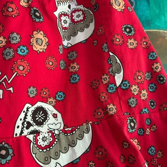 Vibrant Red Skull Pattern Mini Dress L - Picture 7 of 16
